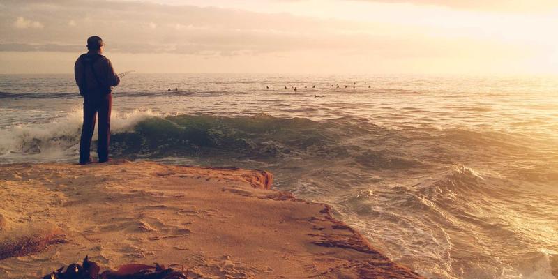 混合式学习新常态:后疫情时代线上线下教学深度融合的实践模型
